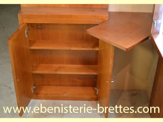 interieur de meuble  verres pour espace bar