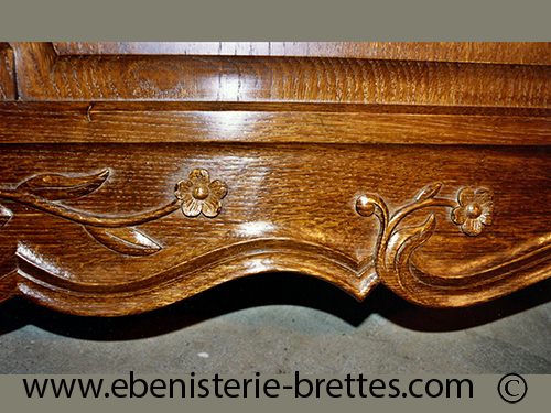 lit en bois de chne Louis XV sculpt sur mesure