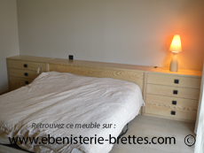 tte de lit servant de commode et coffre