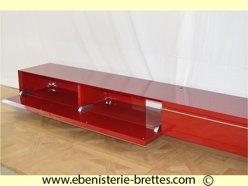 mobilier de salon rouge