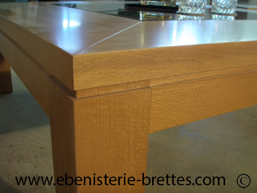 table basse bois clair et verre