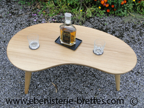 table contemporaine bois clair