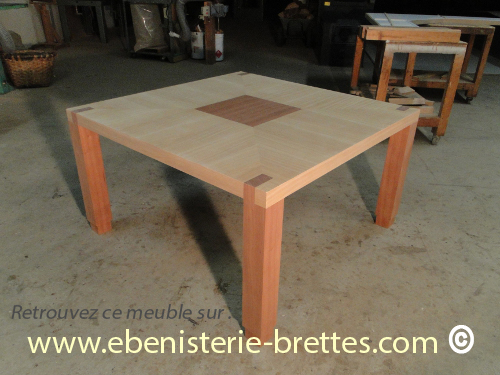 table en bois sur mesure acajou et citronnier